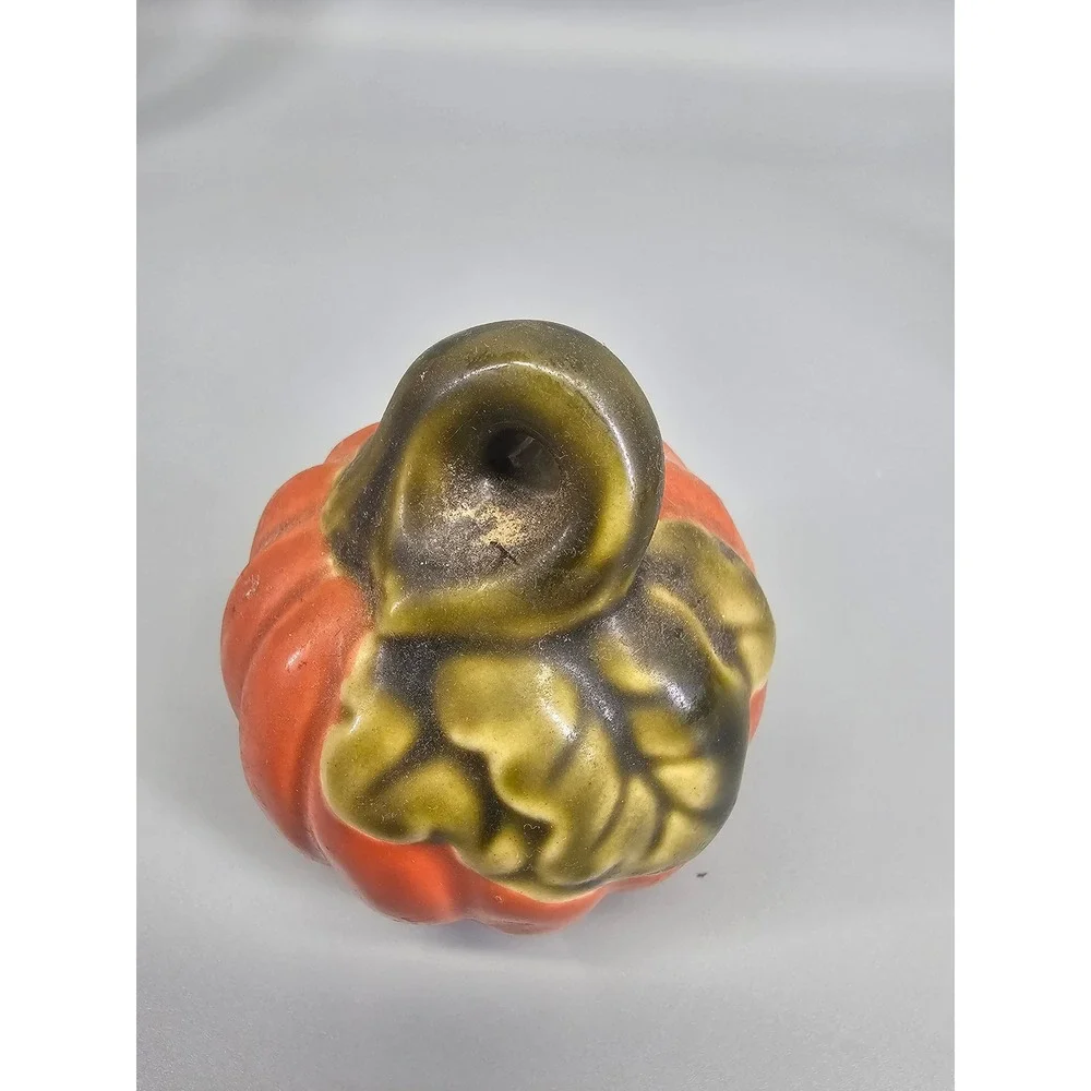 1 Pumpkin Shaker Small Excellent Orange Ceramic Fall Harvest Thanksgiving Decor